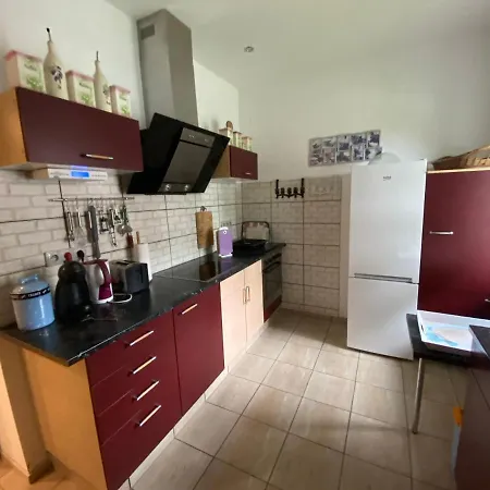 Steinhaus / Kamenny Dum