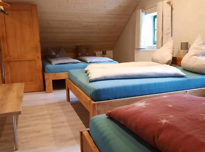 Steinhaus / Kamenny Dum